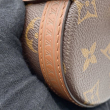 Load image into Gallery viewer, LOUIS VUITTON Papillon Trunk BrownM57835 Monogram
