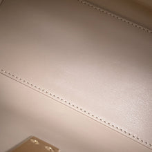 将图像加载到图库查看器中，Valextra Izide Light GrayWBES0036 Calf Leather Size Mini
