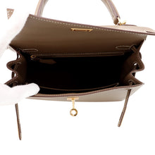 Load image into Gallery viewer, HERMES Kelly Sellier Etoupe Epsom Size 25
