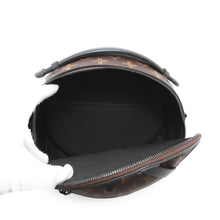 将图像加载到图库查看器中，LOUIS VUITTON wheel box NoirM59706 Monogram
