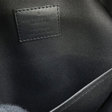 将图像加载到图库查看器中，LOUIS VUITTON wheel box NoirM59706 Monogram
