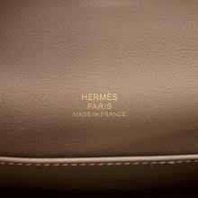 Load image into Gallery viewer, HERMES PochetteKelly Etoupe Swift Leather
