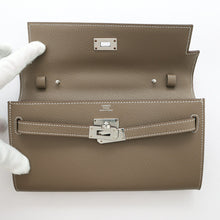 Load image into Gallery viewer, HERMES Kelly Wallet Long To Go Etoupe Epsom
