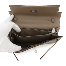 Load image into Gallery viewer, HERMES Kelly Wallet Long To Go Etoupe Epsom
