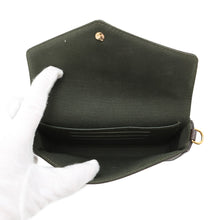 Load image into Gallery viewer, LOUIS VUITTON Multiie Pochette GreenM80091 Monogram
