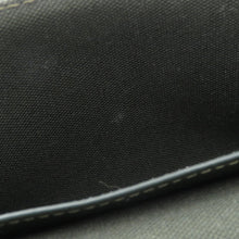 Load image into Gallery viewer, LOUIS VUITTON Multiie Pochette GreenM80091 Monogram
