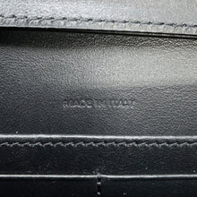 将图像加载到图库查看器中，CELINE Chain Wallet Triomphe Margo Black10L033 Shiny Calf Leather
