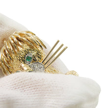 Load image into Gallery viewer, Van Cleef &amp; Arpels Lion motif brooch 18K Yellow Gold

