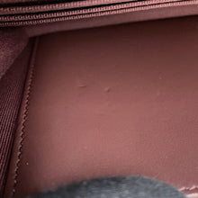 将图像加载到图库查看器中，CHANEL Chain wallet BlackAP0250 Caviar Leather
