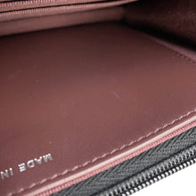 将图像加载到图库查看器中，CHANEL Chain wallet BlackAP0250 Caviar Leather

