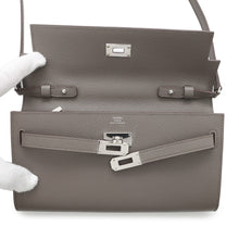 Load image into Gallery viewer, HERMES Kelly wallet long to go Etain Epsom
