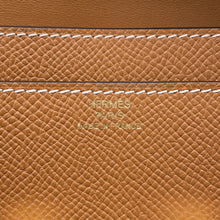 将图像加载到图库查看器中，HERMES Constance to Go Tofi Epsom

