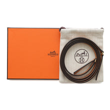 将图像加载到图库查看器中，HERMES Constance to Go Tofi Epsom
