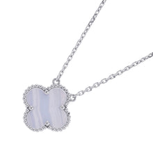 将图像加载到图库查看器中，Van Cleef &amp; Arpels Vintage Alhambra PendantVCARD34900 18K White Gold
