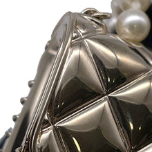将图像加载到图库查看器中，CHANEL Matelasse bag motif necklaceAB6135 Metal Leather Faux Pearl
