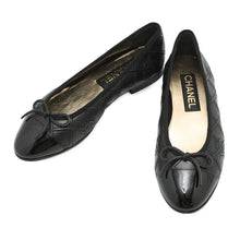 将图像加载到图库查看器中，CHANEL Matelasse Ballerina Ballet Shoes BlackG40110 Lambskin Enamel Size 37H
