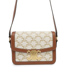 将图像加载到图库查看器中，CELINE Teen Triomphe Shoulder Bag White188882BZ4.01BC PVC Calf Leather
