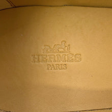 Load image into Gallery viewer, HERMES Ivy Mocassins Loafers White Leather Size 37H
