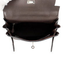 Load image into Gallery viewer, HERMES Kelly Retourne Chocolat Togo Leather Size 25
