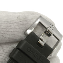 将图像加载到图库查看器中，OMEGA Seamaster Diver 300M W42mm Stainless Steel Rubber Black Dial210.32.42.20.01.00?2
