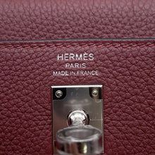 Load image into Gallery viewer, HERMES Kelly Retourne Rouge H Togo Leather Size 25
