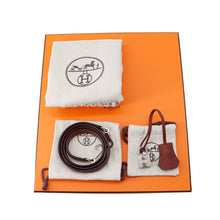 Load image into Gallery viewer, HERMES Kelly Retourne Rouge H Togo Leather Size 25
