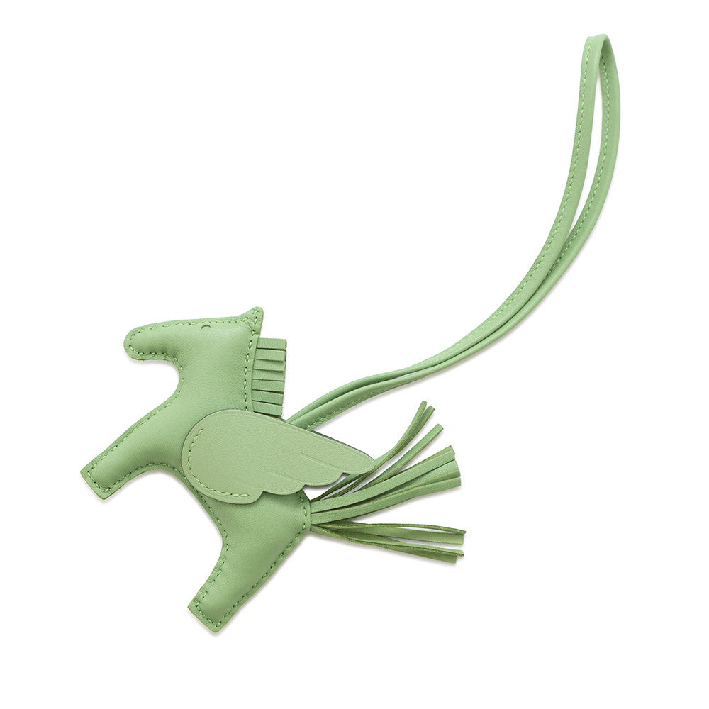 HERMES Rodeo Pegasus Vert cricket Lambskin Size PM