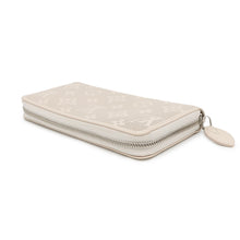Load image into Gallery viewer, LOUIS VUITTON Zippy Wallet Quartz/BeigeM83029 Mahina Reverse
