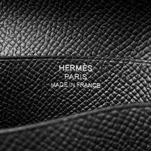 将图像加载到图库查看器中，HERMES BEAN Compact Black Epsom
