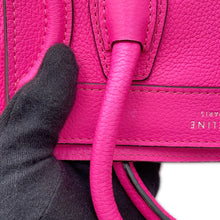 将图像加载到图库查看器中，CELINE Luggage shopper Neon Pink189243 Leather Size Nano
