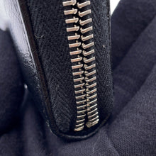 将图像加载到图库查看器中，GUCCI Interlocking G Zip Around Long Wallet Black575988 Leather
