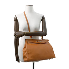 Load image into Gallery viewer, HERMES Kelly Retourne Gold Swift Leather Size 35
