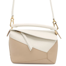 Load image into Gallery viewer, LOEWE Puzzle bag Shoulder Bag Beige/WhiteA510P60X38 Calf Leather Size Small
