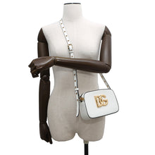 将图像加载到图库查看器中，DOLCE&amp;GABBANA DG Logo 3.5 Shoulder Bag WhiteBB7095AW576 Leather
