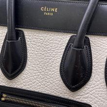 Load image into Gallery viewer, CELINE Luggage shopper White/Black/Gray167793 Leather Size micro
