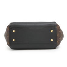 将图像加载到图库查看器中，LOUIS VUITTON Kimono NoirM40460 Monogram Calf Leather Size MM
