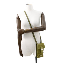将图像加载到图库查看器中，GUCCI GUCCI Off the Grid Shoulder Bag Green696018 GGNylon Leather
