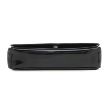 将图像加载到图库查看器中，BURBERRY ChainShoulder Bag Black Patent Leather
