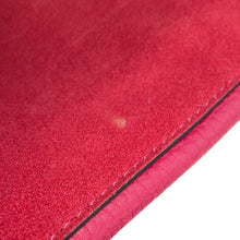 将图像加载到图库查看器中，Valentino Garavani ★Rock Studded Shoulder Bag Pink Leather
