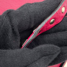 将图像加载到图库查看器中，Valentino Garavani ★Rock Studded Shoulder Bag Pink Leather
