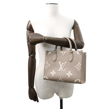Load image into Gallery viewer, LOUIS VUITTON Onthego Tourterelle claimM45779 Bicolor Monogram Empreinte Leather Monogram Giant Size PM
