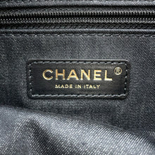 Load image into Gallery viewer, CHANEL Matelasse Hobo Shoulder Bag Black/MulticolorAS3127 Denim
