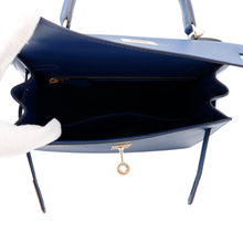 Load image into Gallery viewer, HERMES Kelly Sellier Blue Tie Veau Madame Size 25
