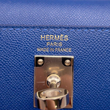 Load image into Gallery viewer, HERMES Kelly Sellier Blue Tie Veau Madame Size 25

