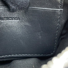 将图像加载到图库查看器中，BALENCIAGA Luca Goal Heart ChainShoulder Black722781 Lambskin
