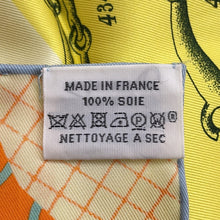 将图像加载到图库查看器中，HERMES Carre LES PETITS PAPIERS Size 70 Jaune/Multicolor Silk100%
