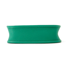 Load image into Gallery viewer, HERMES Evelyne Long Vert Vertigo Taurillon Clemence Size TPM
