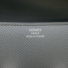 Load image into Gallery viewer, HERMES Constance Elan Miroir Vert Amand Epsom
