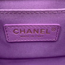 Load image into Gallery viewer, CHANEL Matelasse Boy Chanel Shoulder Bag PurpleA67085 Caviar Leather Size Small
