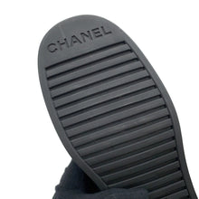 将图像加载到图库查看器中，CHANEL short boots BlackG38169 suede Size 37
